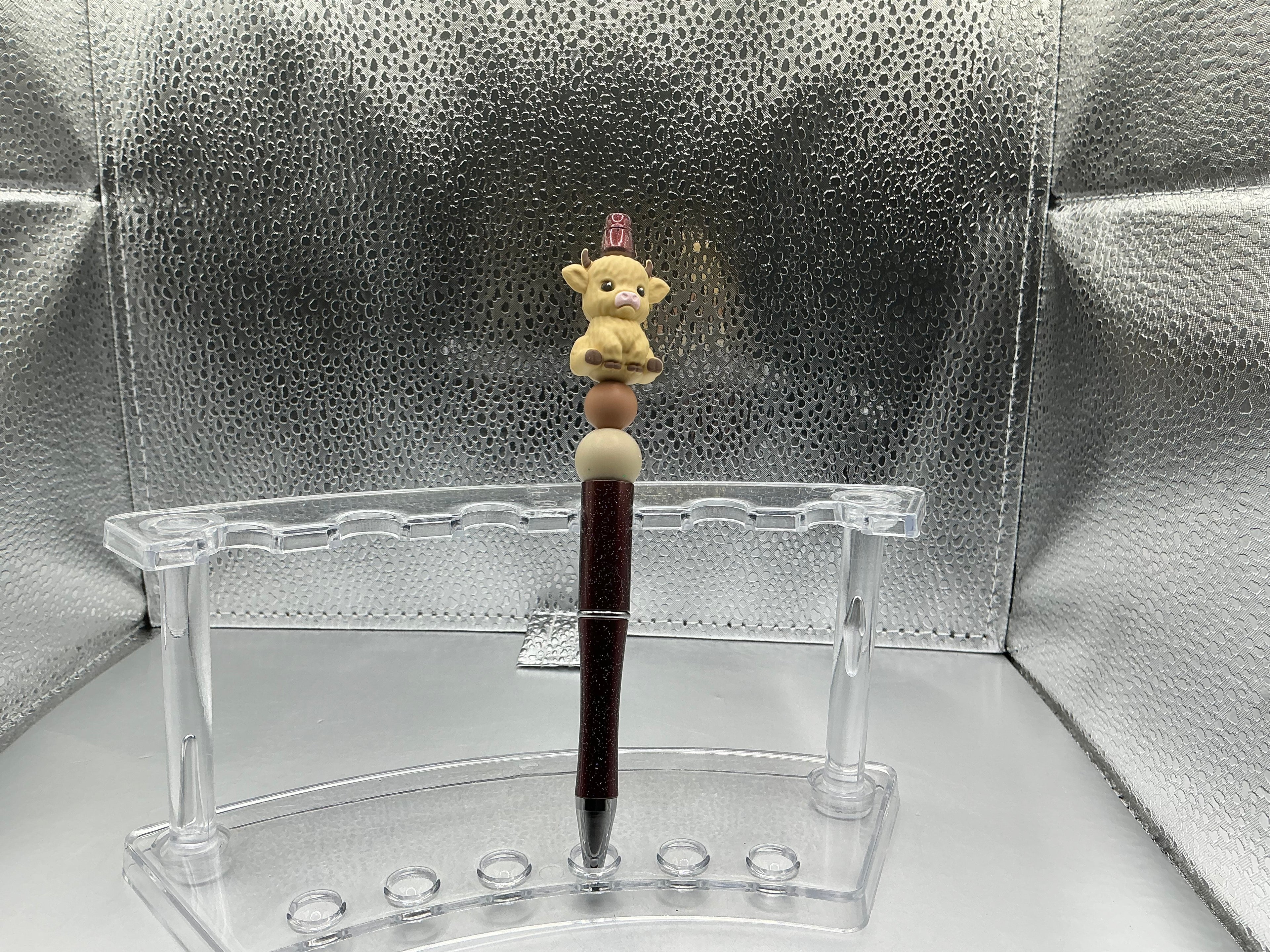 Blonde cow pen (black ink)