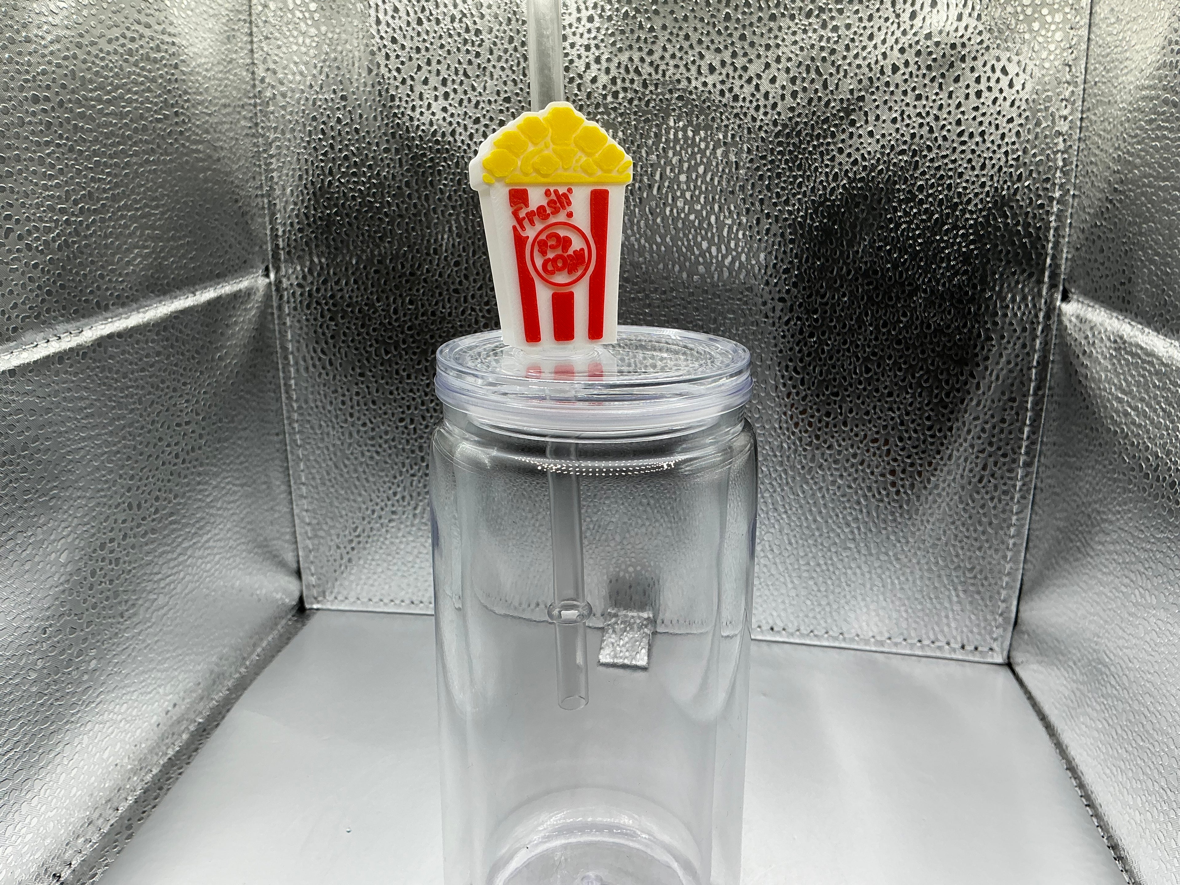Popcorn straw topper