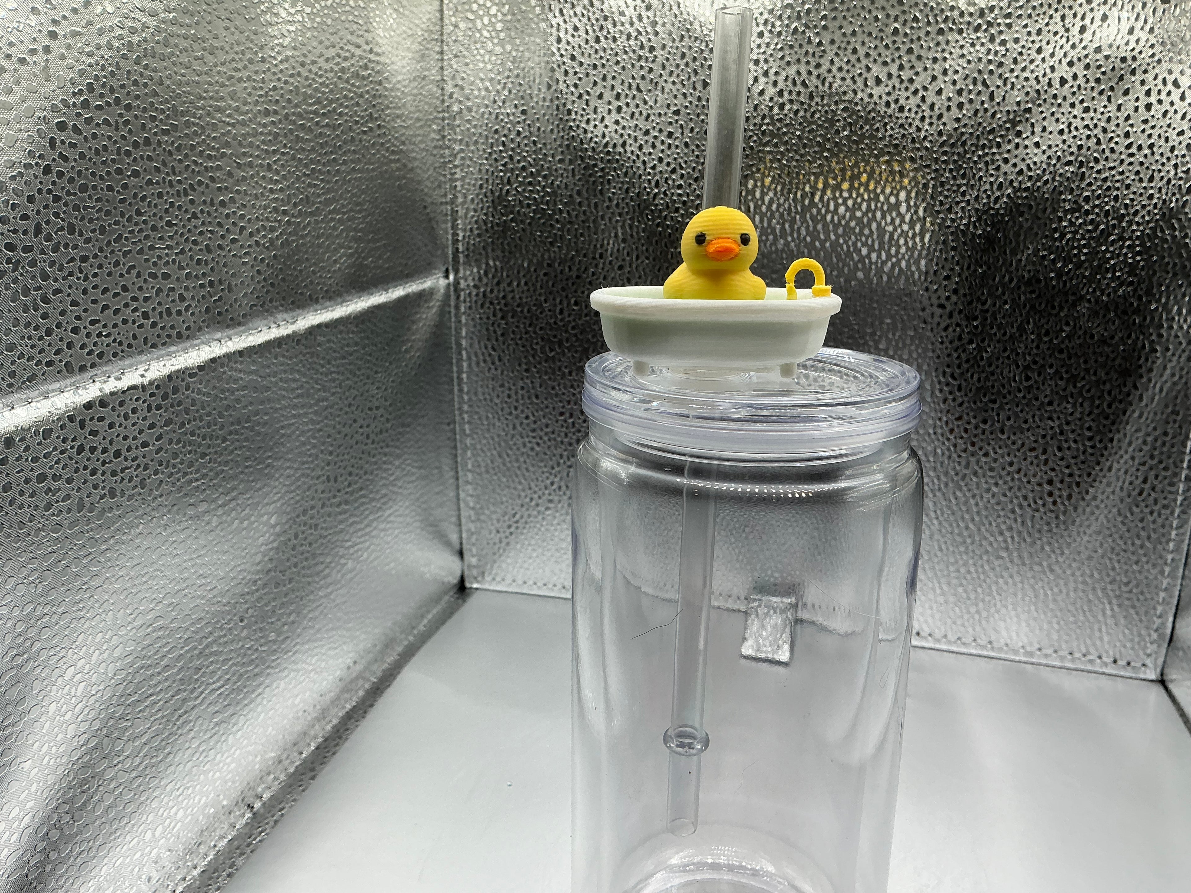 Rubber duck in a bath tub straw topper