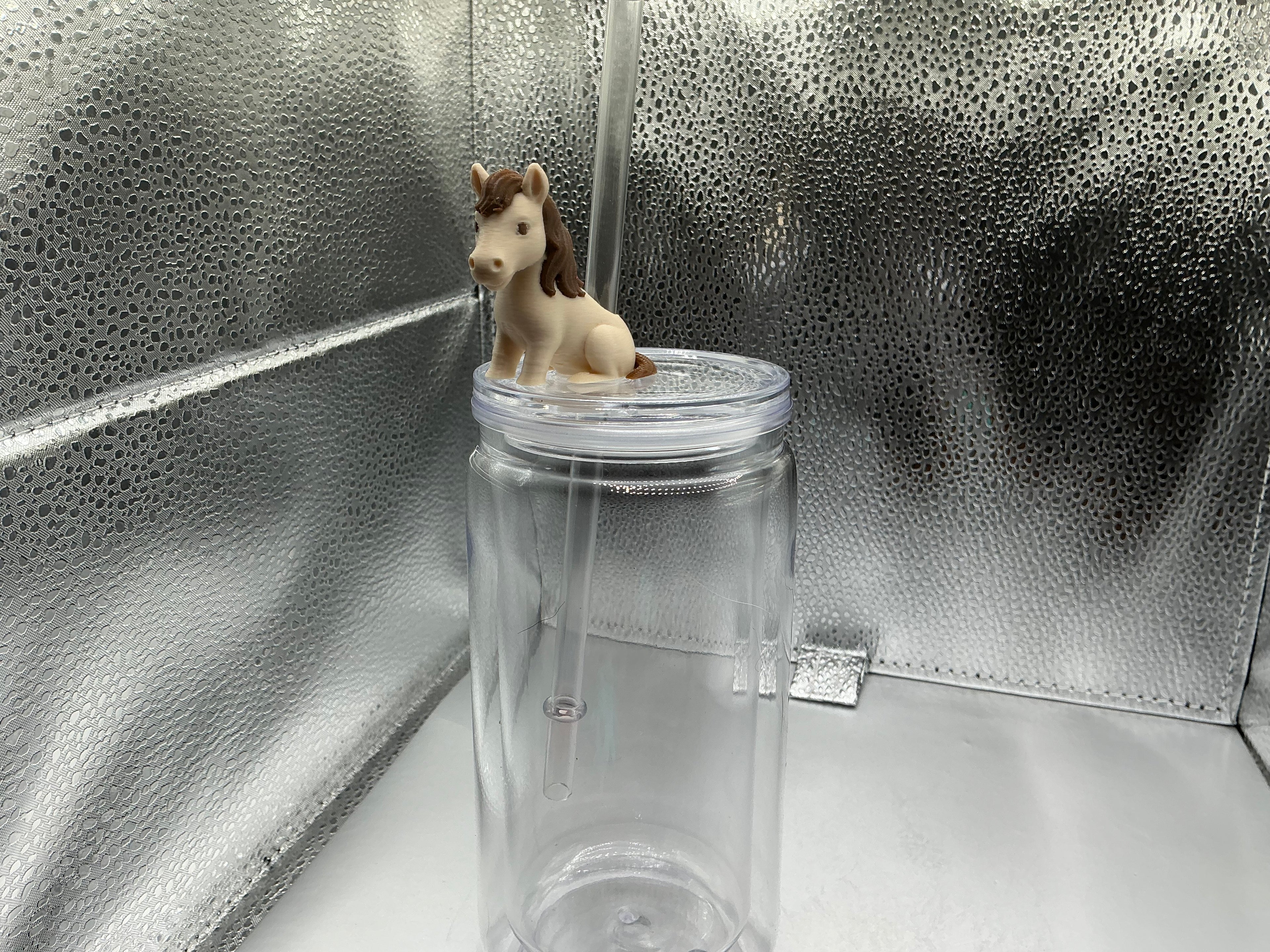 Horse straw topper
