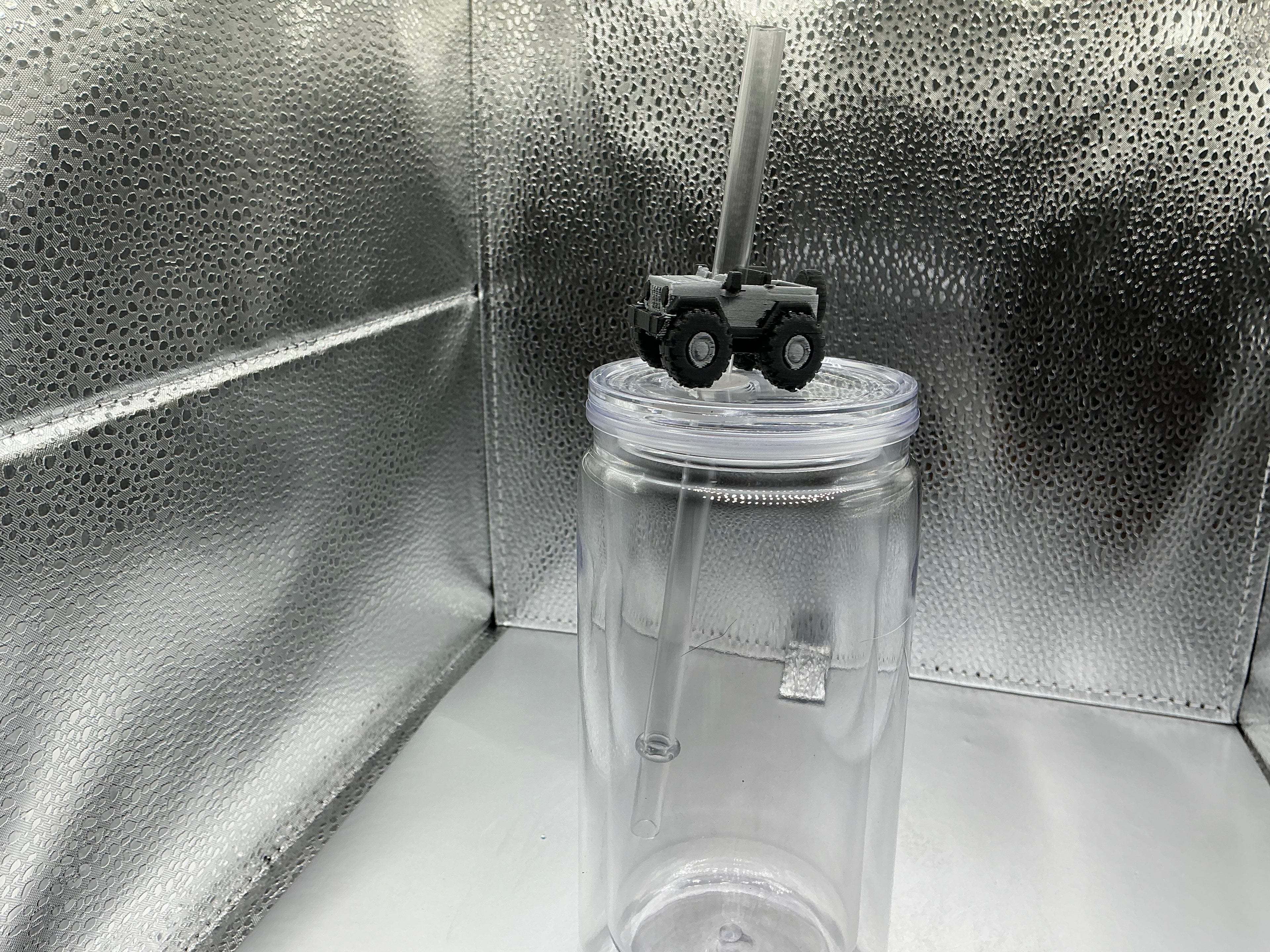 Grey Jeep straw topper