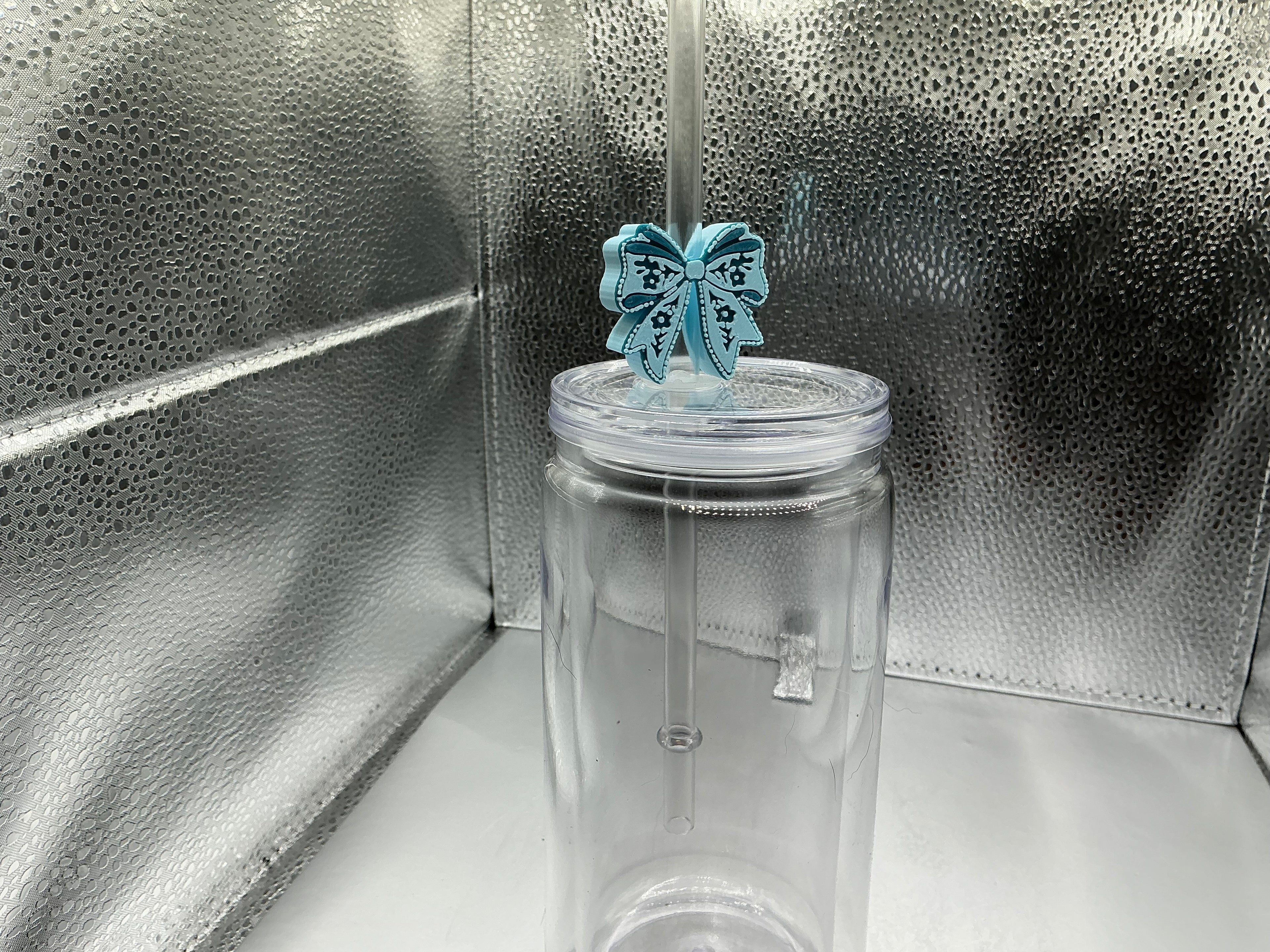 Light blue bow straw topper