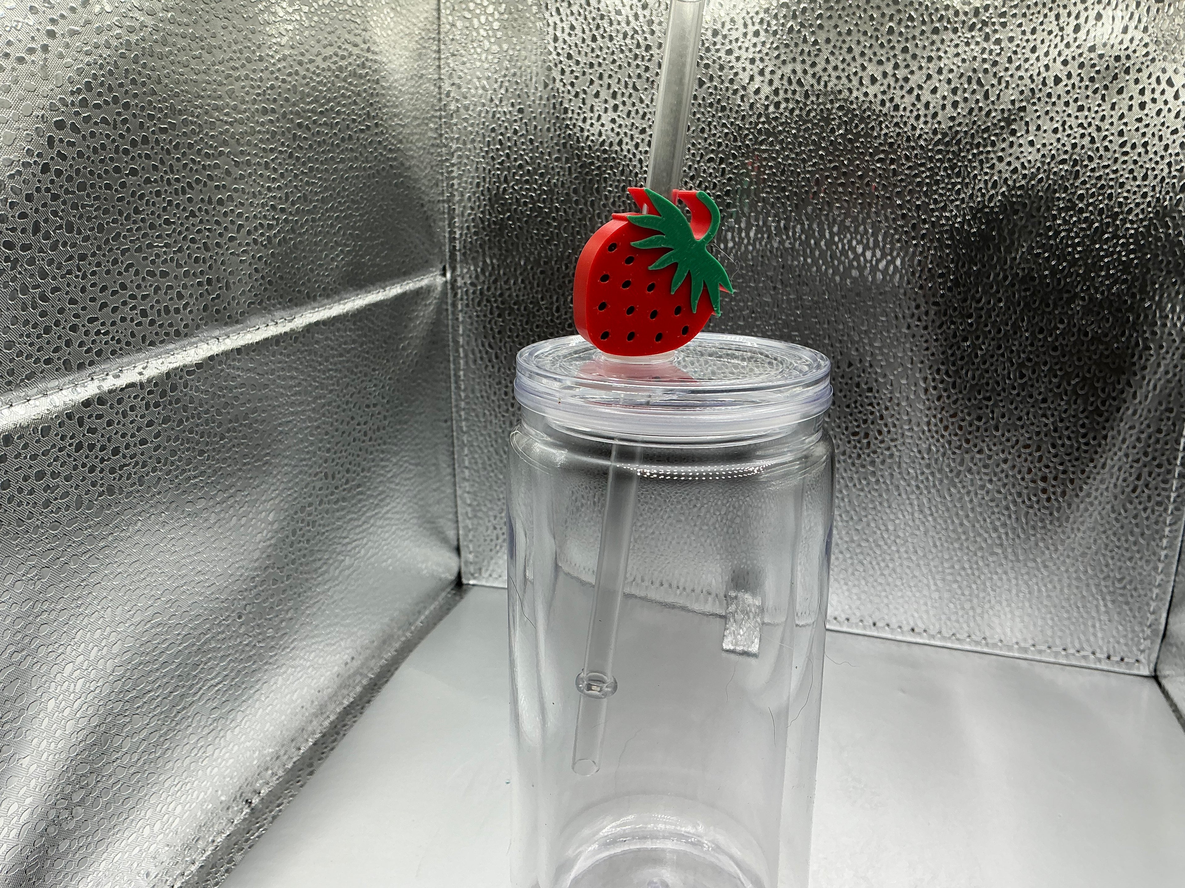 Strawberry straw topper