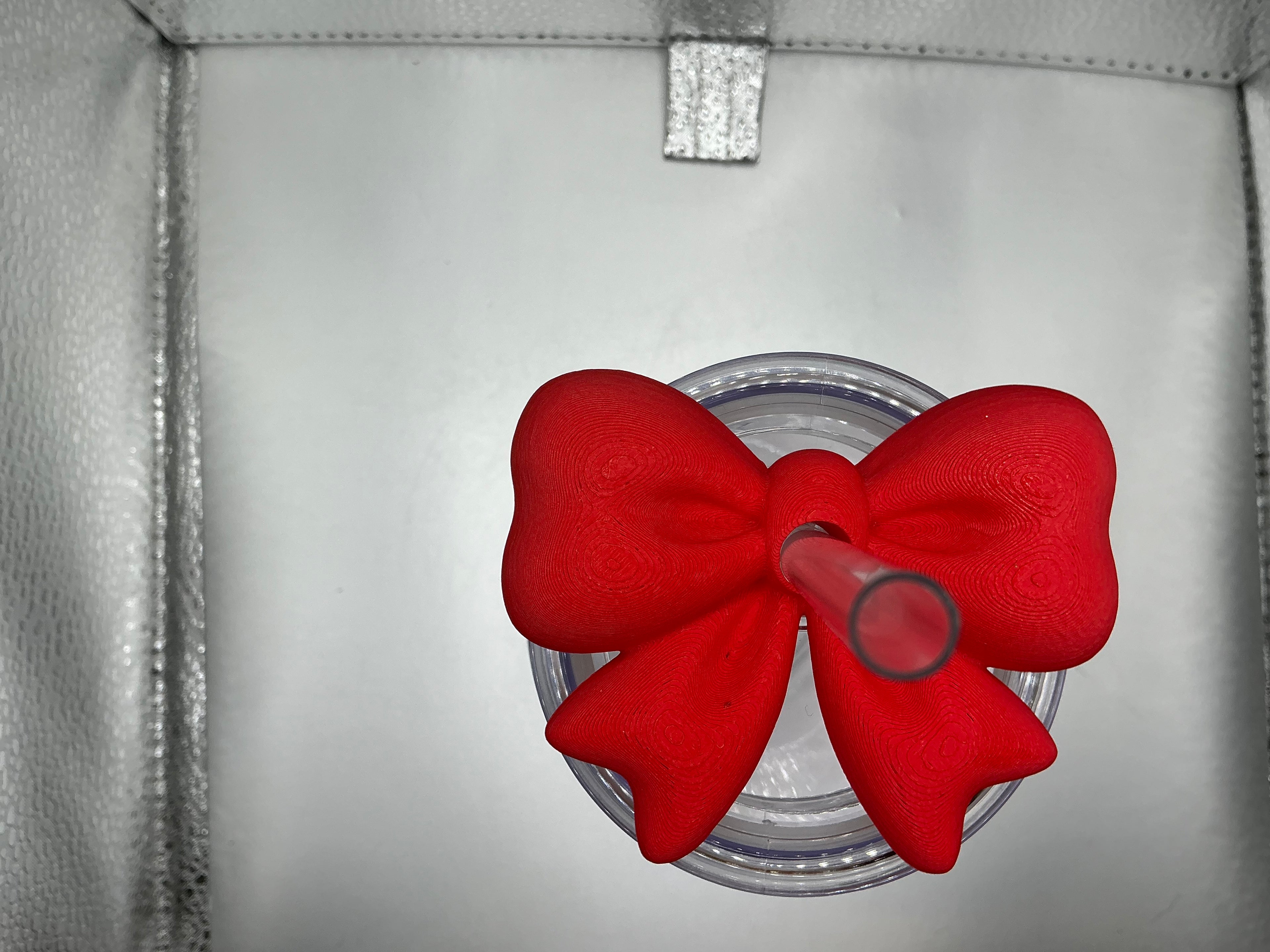 Red bow lid topper