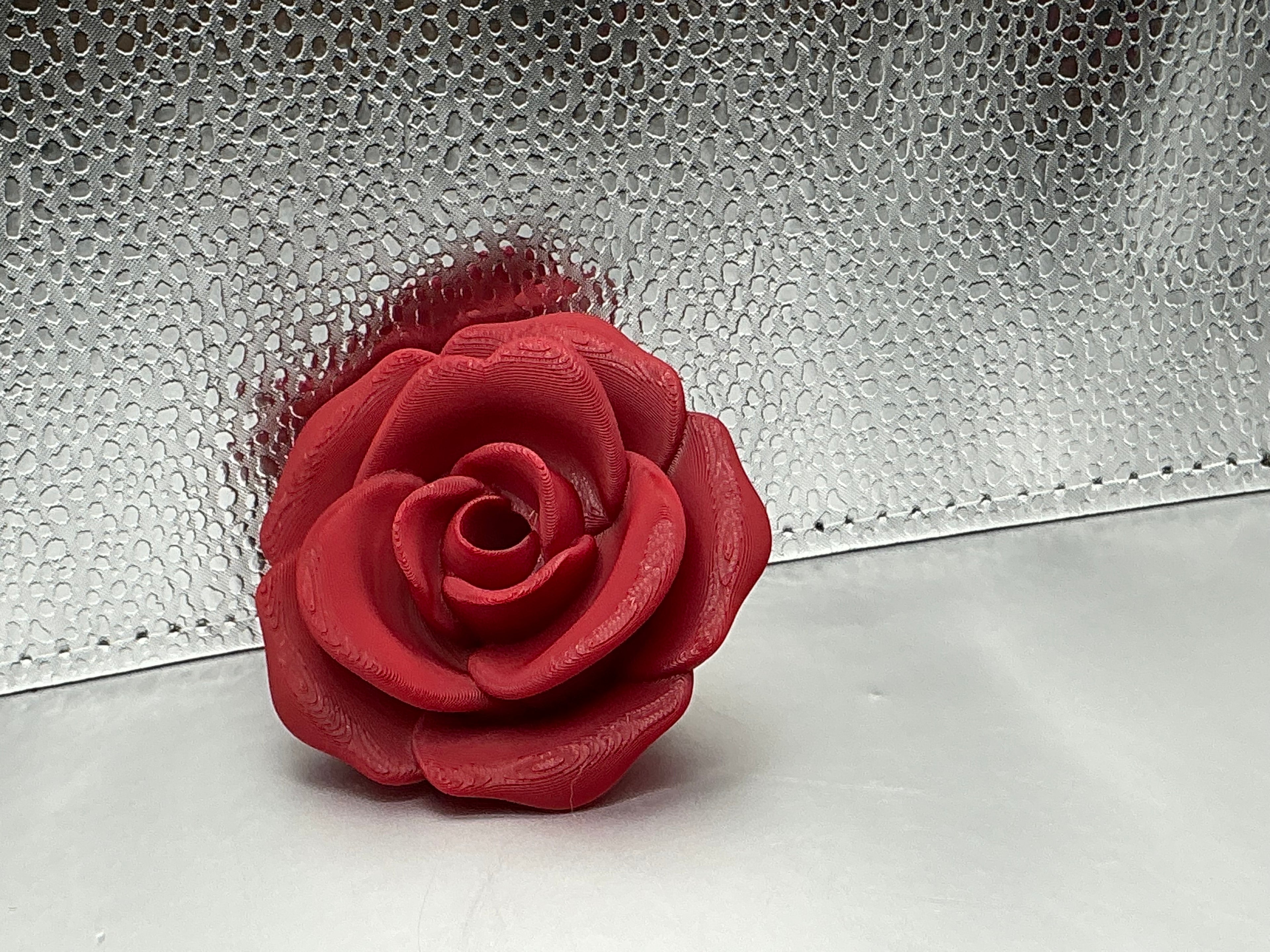 Dark red rose lid topper