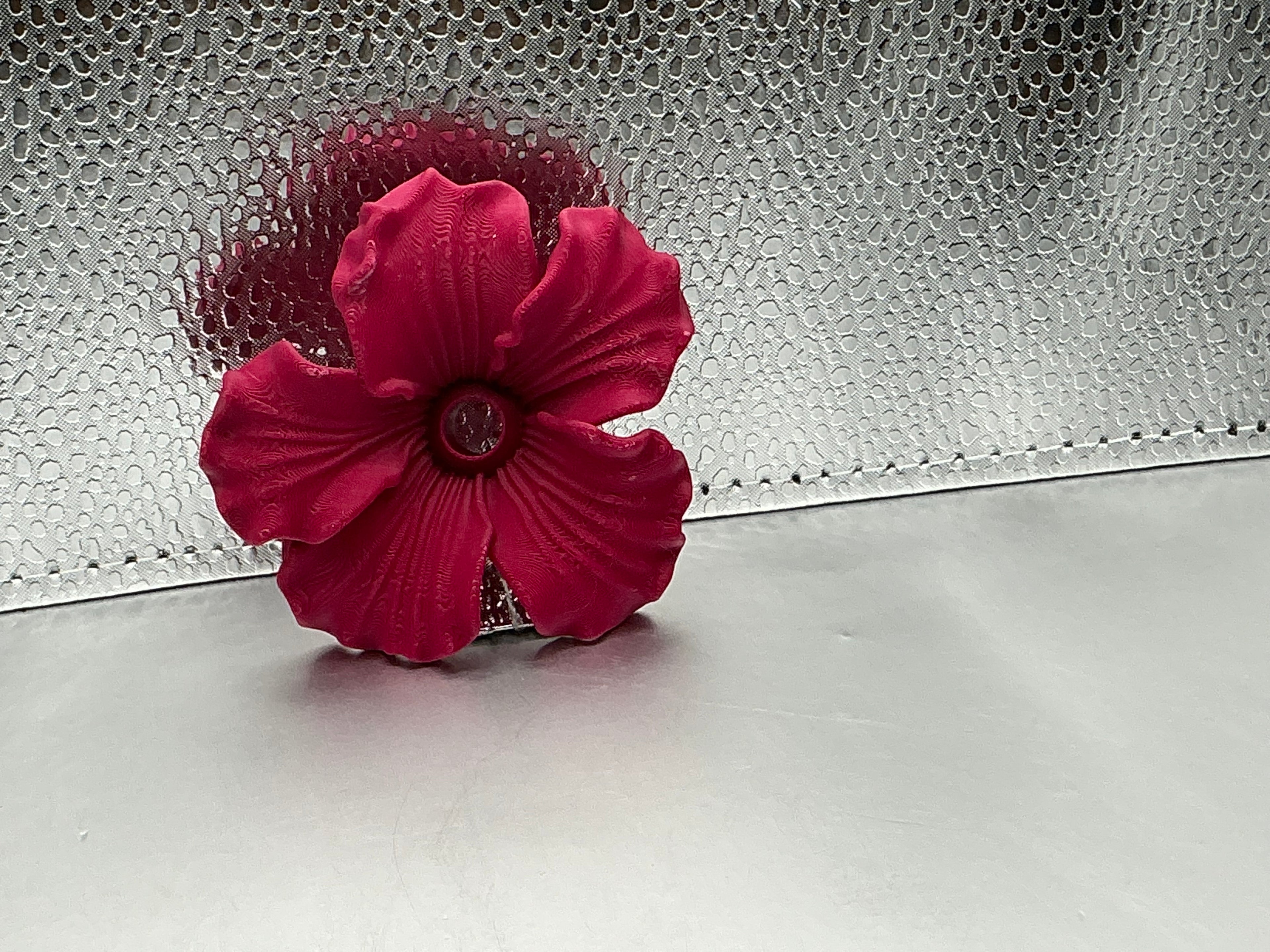 Maroon hibiscus lid topper